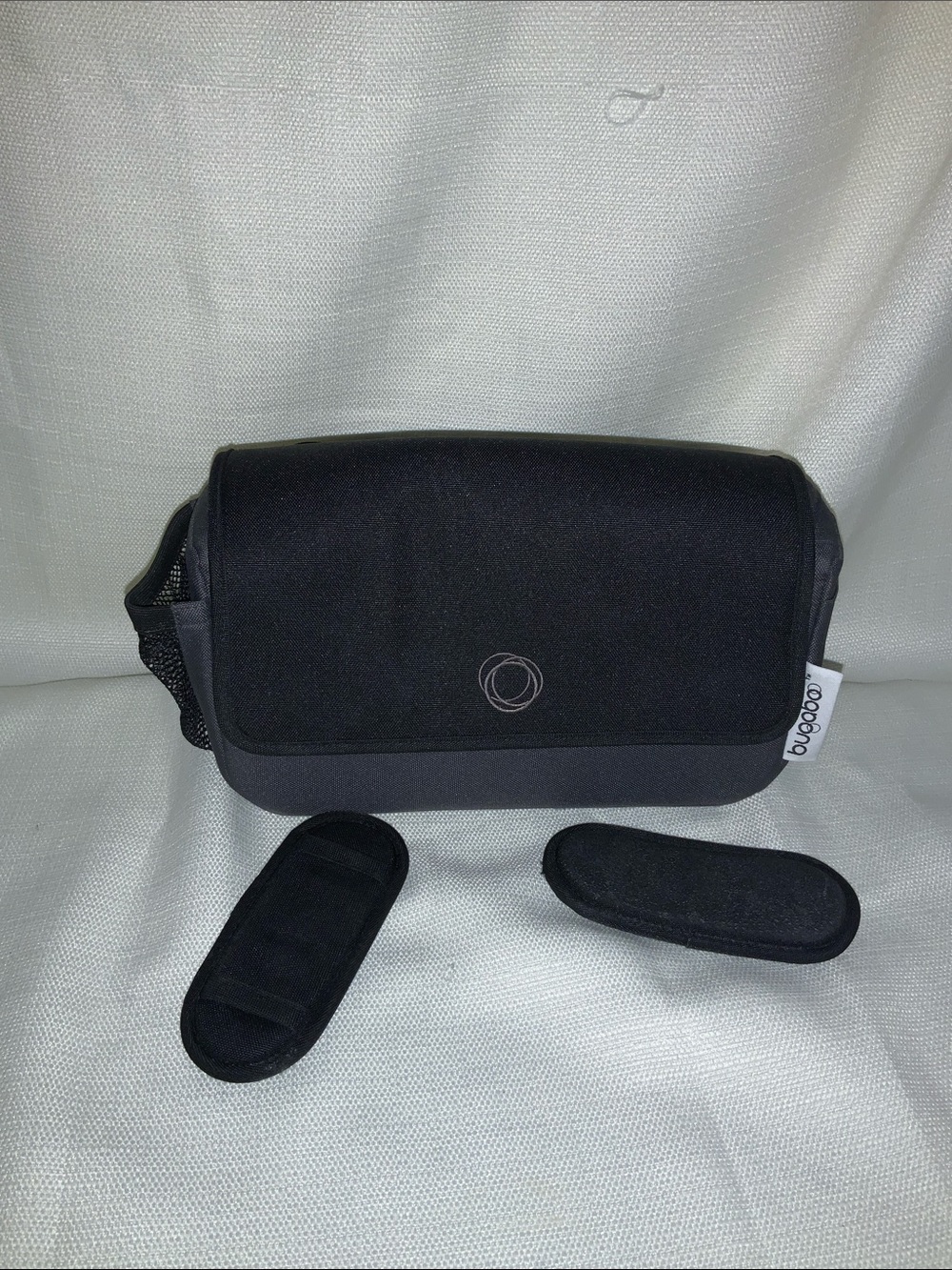 Original bugaboo stroller organizer bag. Pre own good condition.